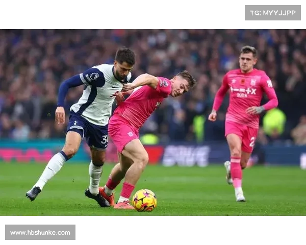 富勒姆与伊普斯维奇的激烈对决全程观赛指南及精彩看点分析